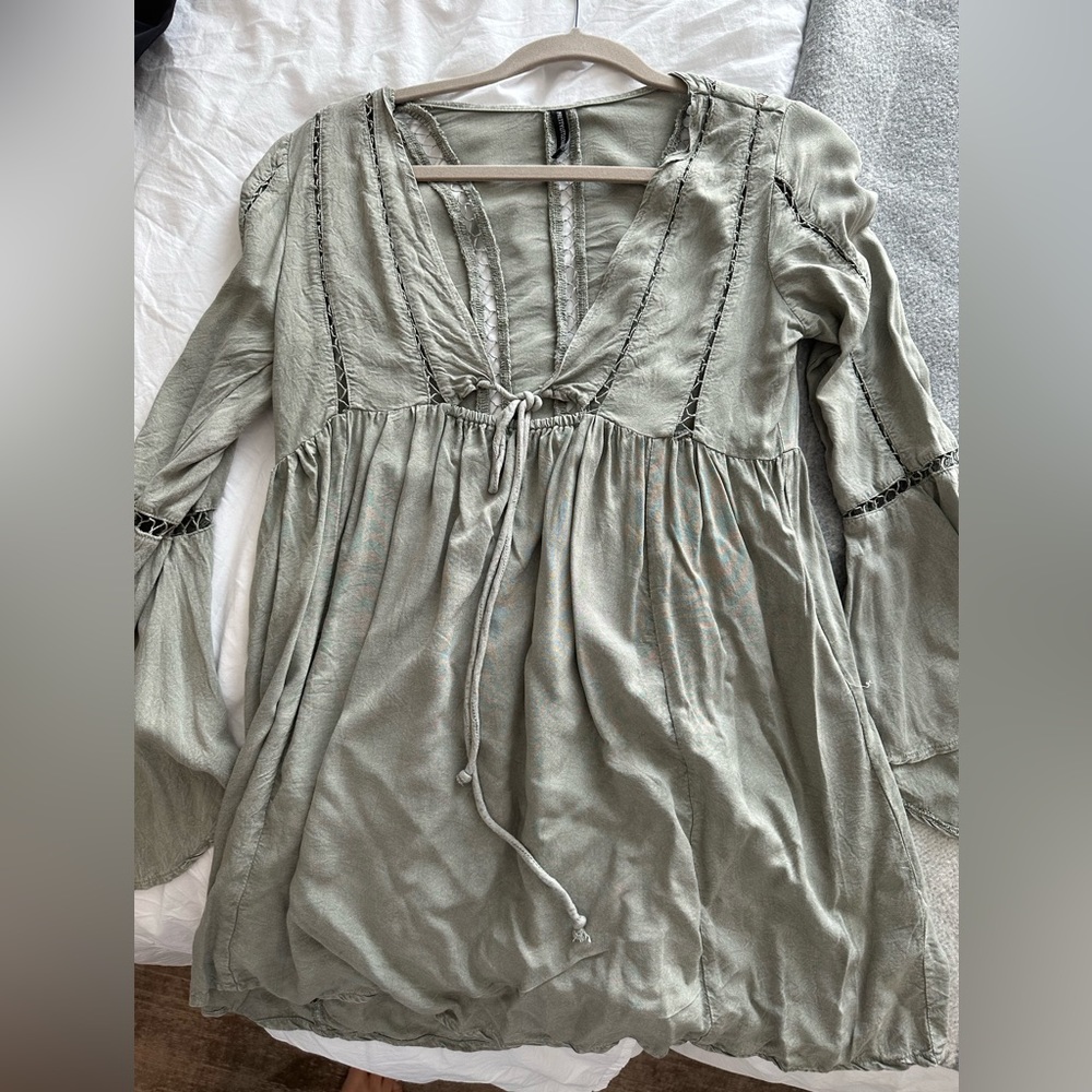 Gorgeous top/ cover up